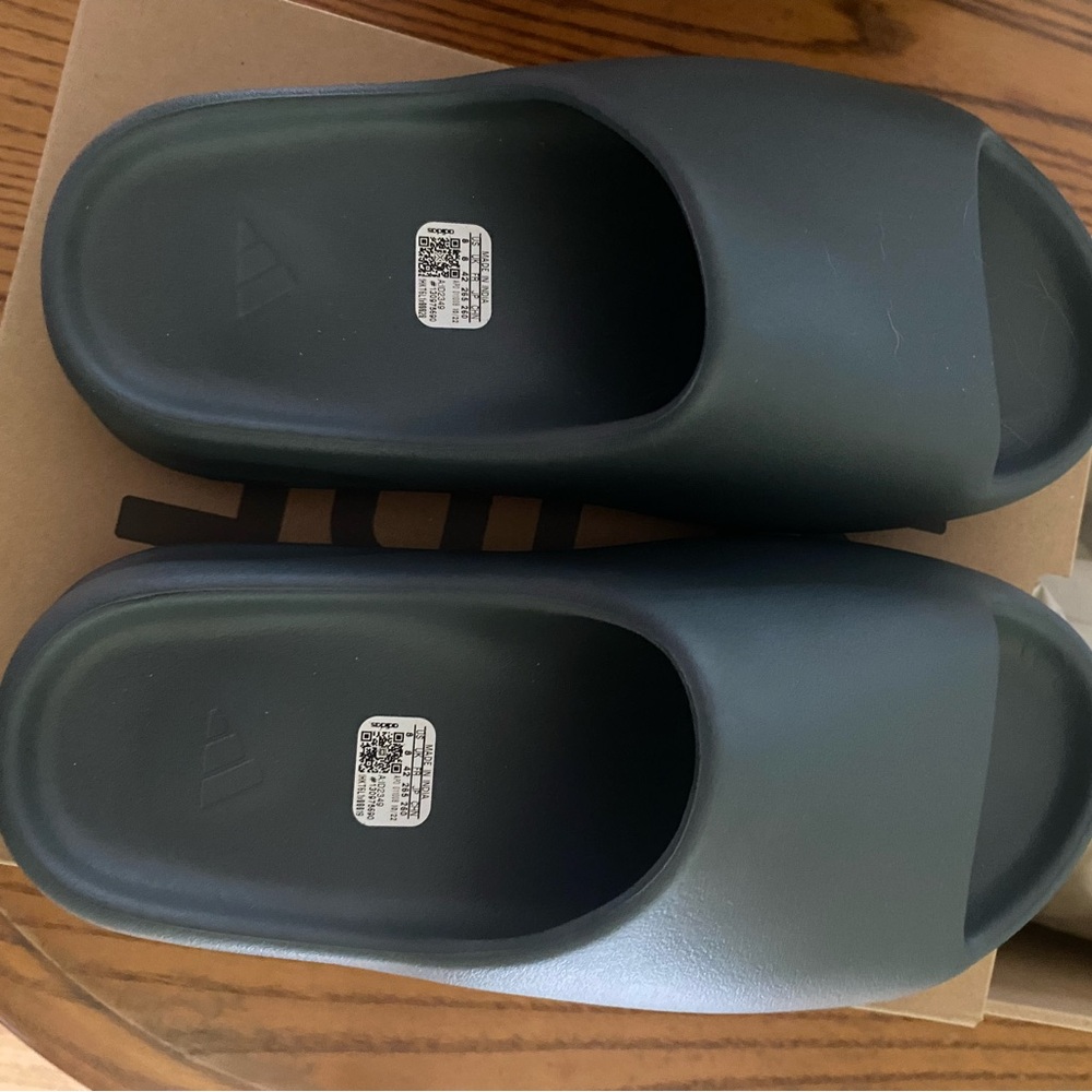 Yeezy slides